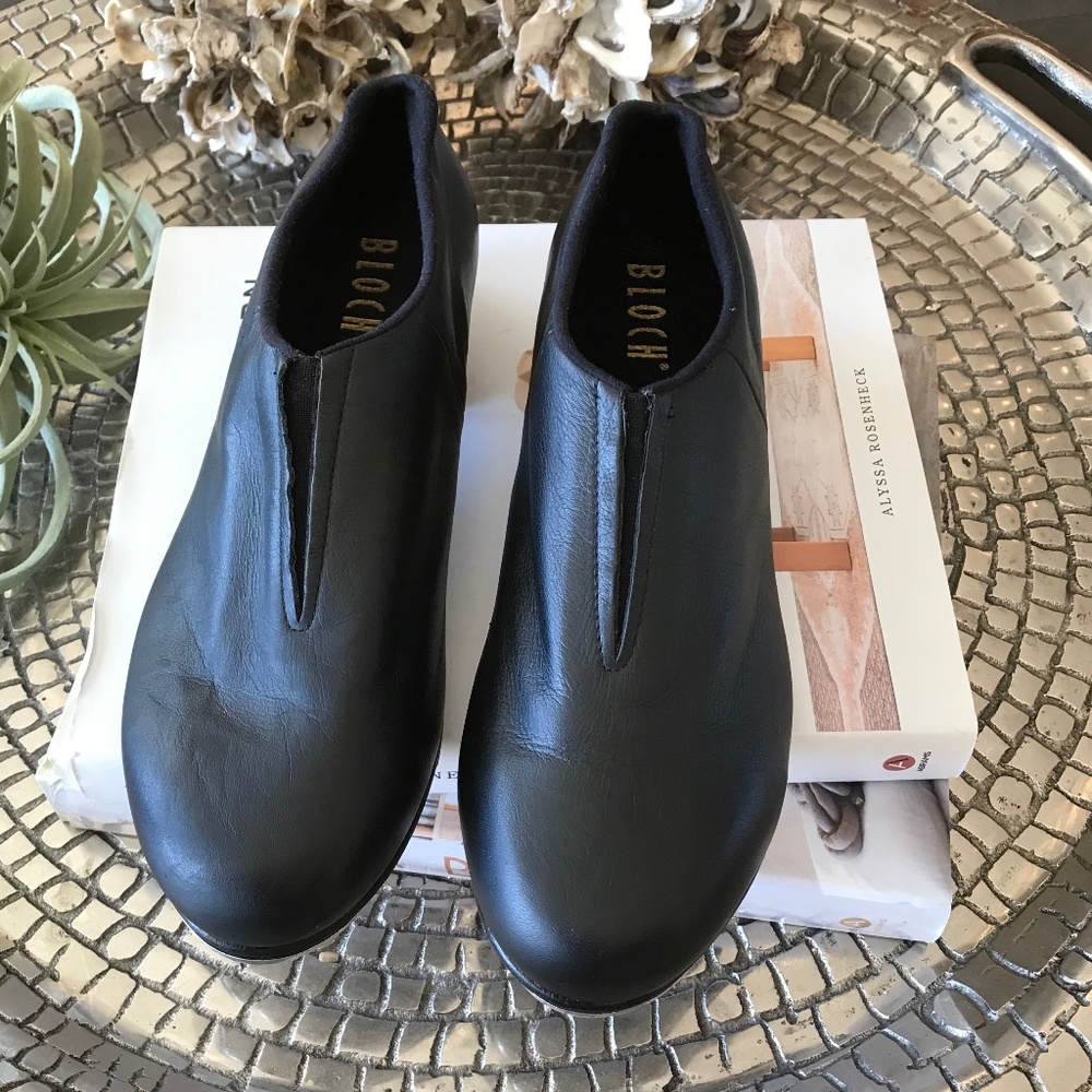 BLOCH BLACK SLIP ON LEATHER TAP SHOES - Picture 4 of 13